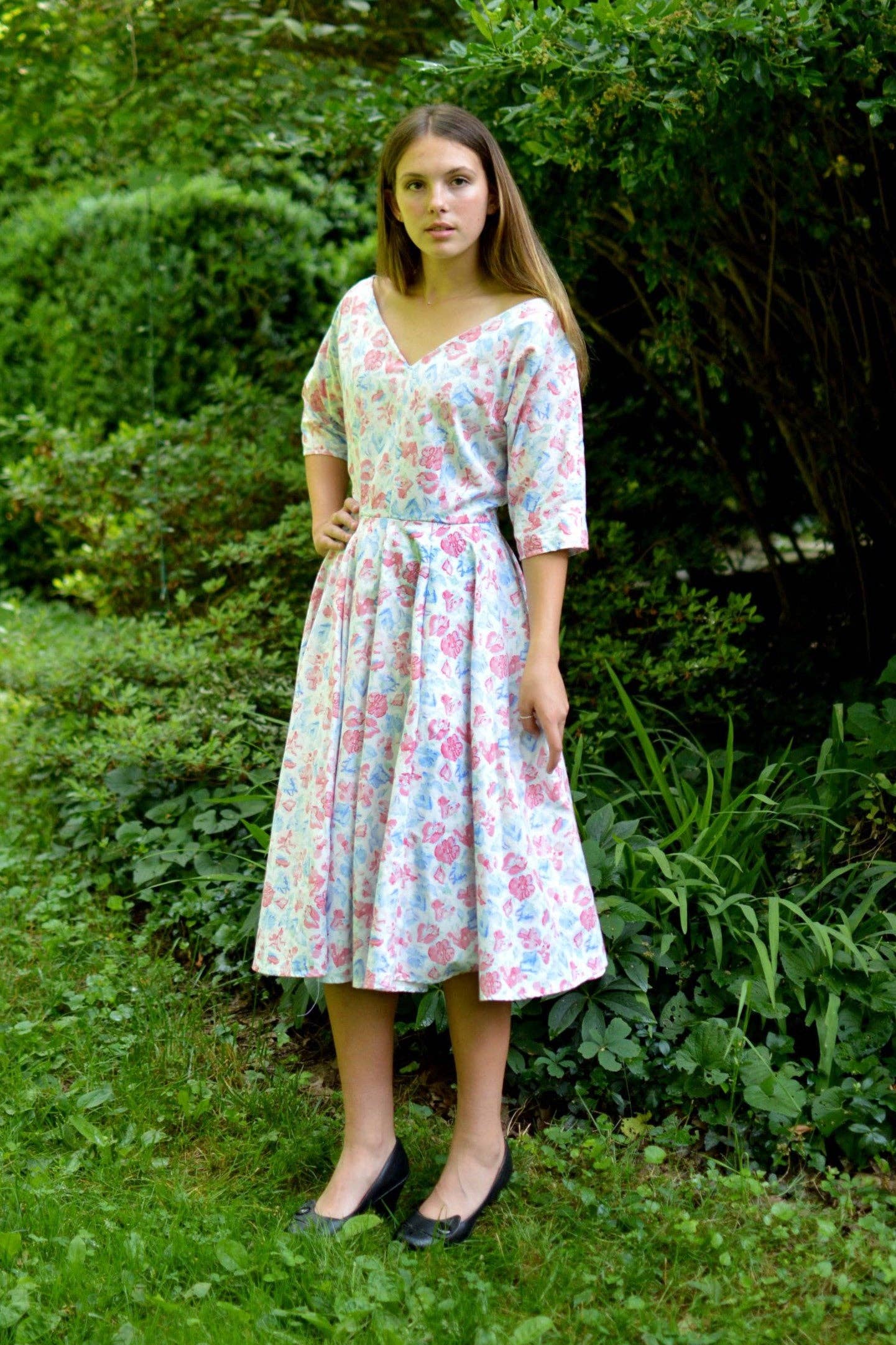 241 Fifties' Fit and Flair - Sewing Pattern