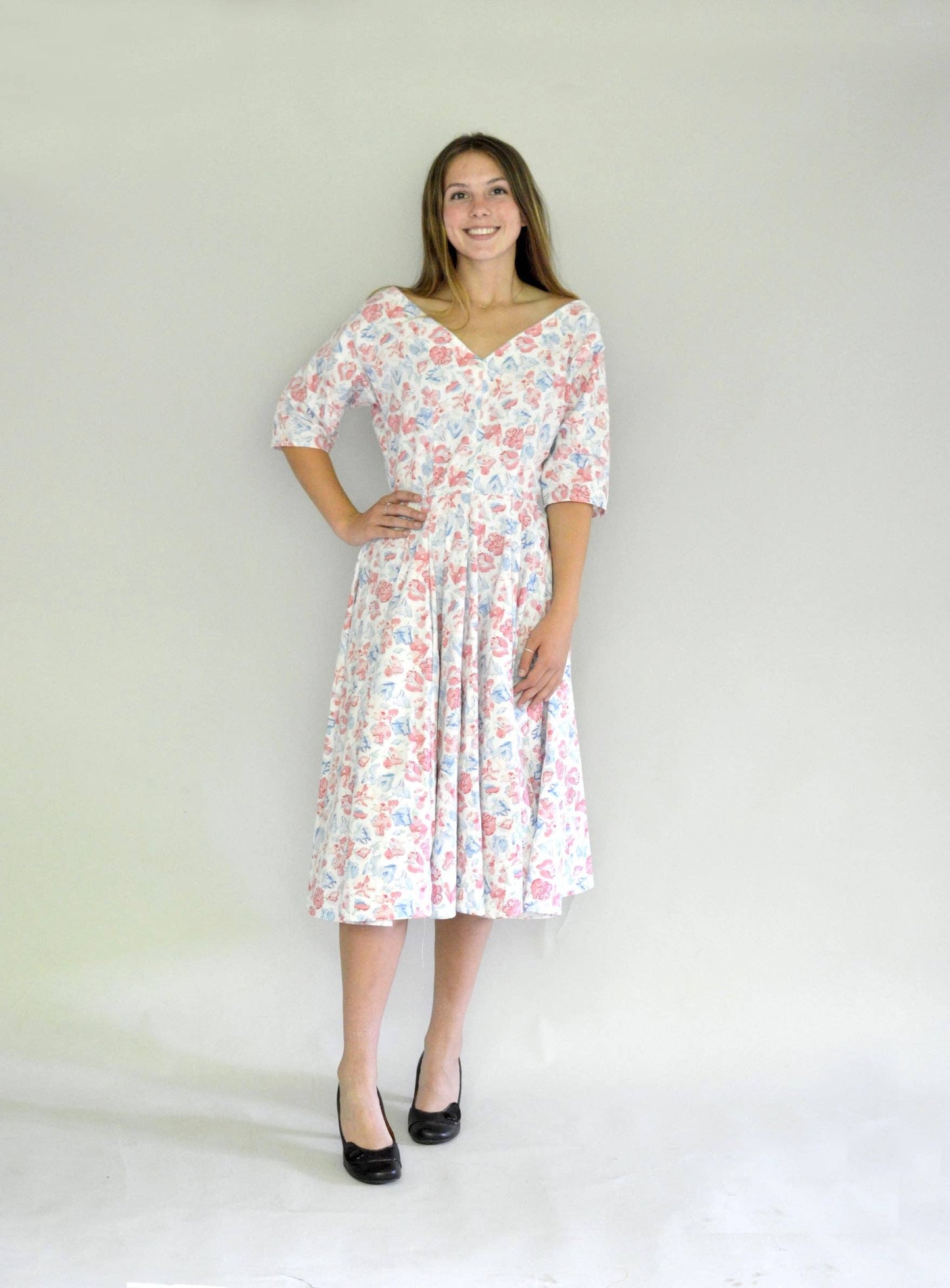 241 Fifties' Fit and Flair - Sewing Pattern