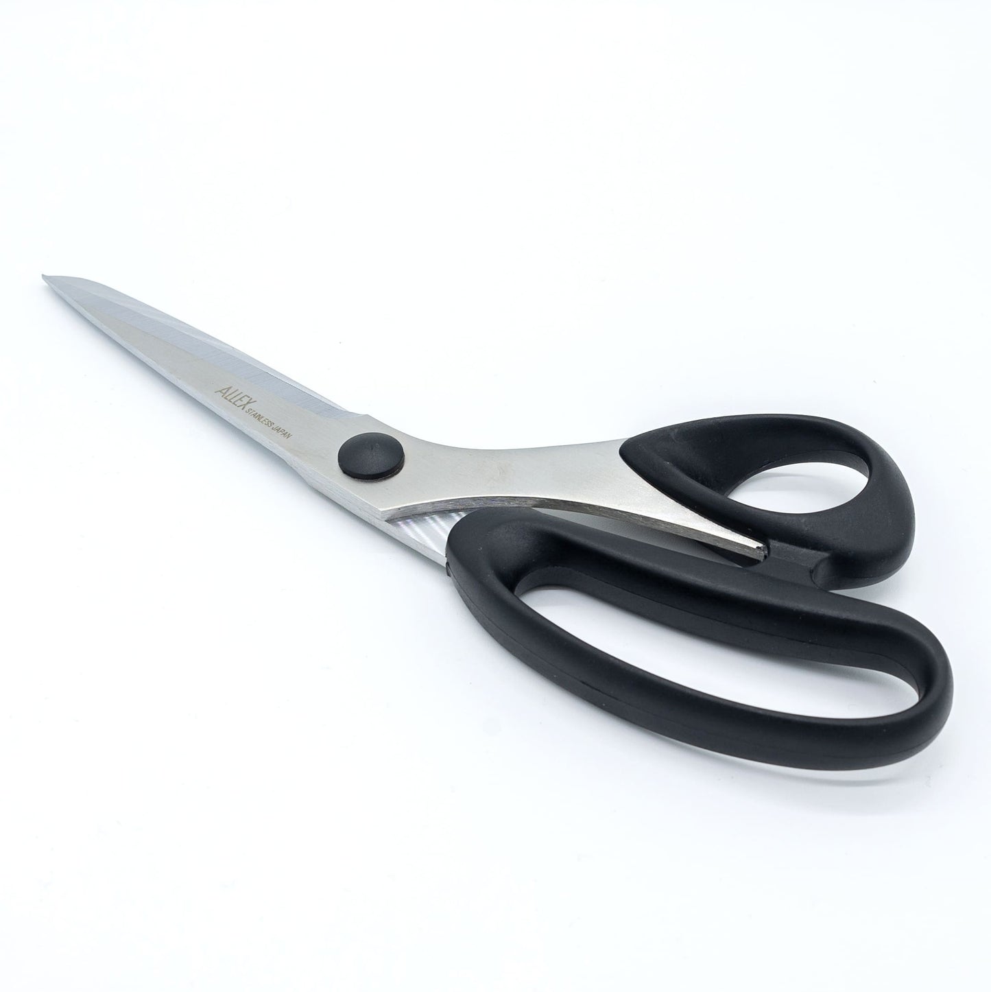 Standard 8” Dressmaker Scissors – Featuring Knife-Grade Stainless Steel for Superior Sharpness
